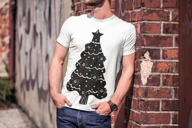 Stylish 'Hawaiian Christmas' T-shirt - Stand Out This Holiday Season!